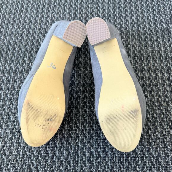 Steve Madden Women's "Betty" Gray Suede Chunky Heels Platform Pumps Size 11 - Picture 7 of 10
